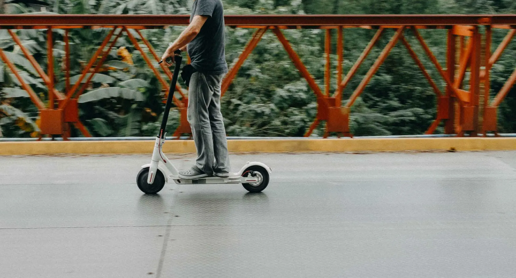 Electric Scooter Accident Attorneys 1 Man riding on scooter